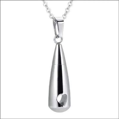 Aramat Jewels | Gedenkhangers | Stalen Opengewerkt Hartje Ashanger – 3,1cm Zilverkleurig Assieraad | | | |10mm | Staal | Volwassenen | Verkleurd niet