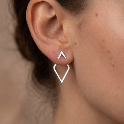 Lundholm Elvine Oorbellen Dames Zilverkleurig – Premium Stainless Steel Jewellery Zilver – Geometrische Oorbellen – Minimalistische Statement Oorbellen – 2 cm – my Scandinavisch Design