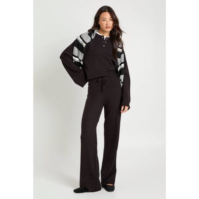 boohoo Dames Oversized gebreide trui met hoge kraag en knoopsluiting en rechte pijpenbroek set | Black | Maat: Small