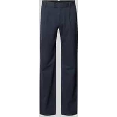 chino met steekzakken