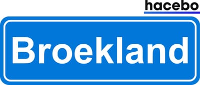 Hacebo - Plaatsnaam Sticker - 29x10 CM - Broekland sticker - Verkeersborden sticker - grappige cadeaus - Broekland