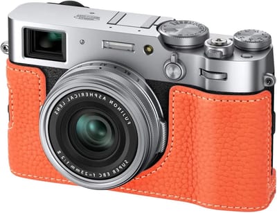 Leren Camera Half Case voor Fujifilm X100VI - Bescherming, Stijl en Functionaliteit in Oranje