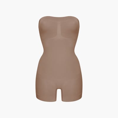 cfab - Strapless corrigerende bodysuit met shortje - Caramel XS - Corrigerende Body - Naadlos - corrigerend ondergoed dames