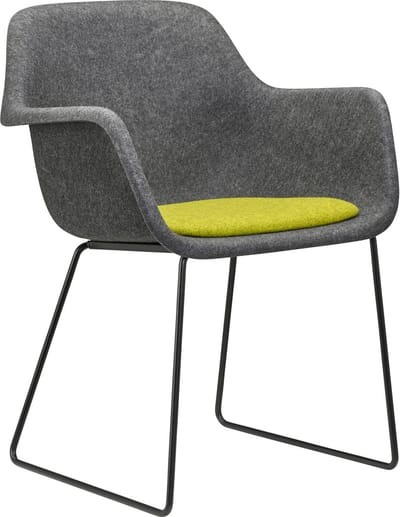 Felt - PET Stoel Antraciet - Zwart Frame - 100% recycle plastic en staal - Zitting Groen (Fair Furniture Group – Nederlands Familiebedrijf)