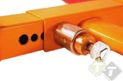 wielklem universeel - wielslot - Slot - wiel klem - wiel slot - aanhangerslot - caravanwielslot