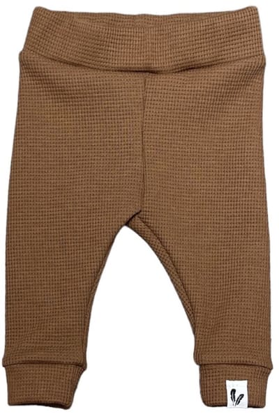 Newborn broekje skinny - Waffle - Brown - maat 44