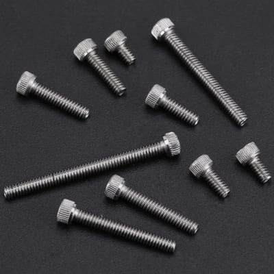 Schroeven Assortiment van 150 Stuks, 9 Maten Zeskant Bouten met Plastic Opbergdoos voor Diverse Toepassingen