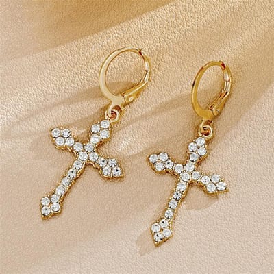 Nieuwe Strass Zirconia Kruis Hanger Oorbellen Voor Vrouwen Koreaanse Mode Druppel Hoepel Oorbellen Verjaardagsfeest Sieraden Cadeaus beige