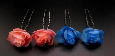 Haarpinnen glinsterende roos 2x blauw / 2x roze