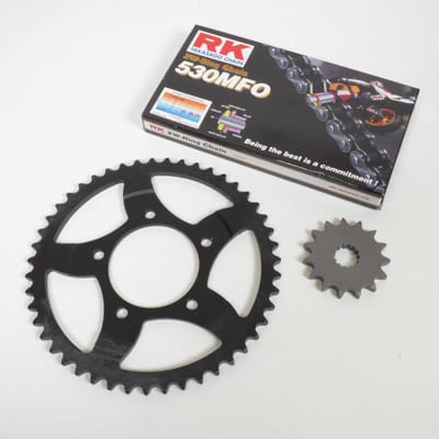 kettingset fe 12x47 steek 530 voor motor suzuki 600 bandit 2001 tot 2003 nieuw