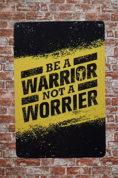 Wandbord – Warrior - UV bestendig - Mancave decoratie - Metalen wandbord - Tekstborden - Mancave - Metal sign - Kroeg Decoratie - Bar decoratie - 20 x 30 cm