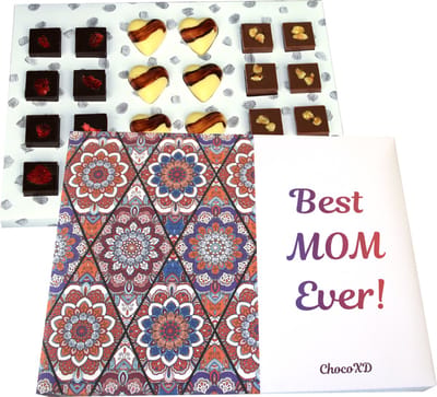 Best Mom chocolade - Luxe Moederdag cadeau - Chocolade hart -brievenbuspakje- Fairtrade Chocolade - Handgemaakte chocolade - Wit, Melk en Puur