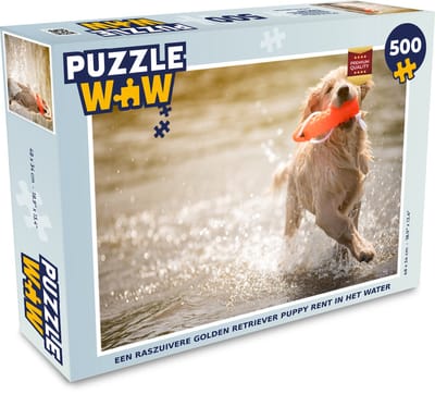 Puzzel Een raszuivere Golden Retriever puppy rent in het water - Legpuzzel - Puzzel 500 stukjes
