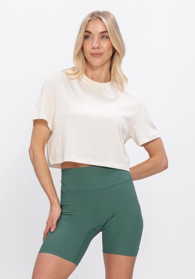 Bjorn Borg Studio Oversized Cropped T-shirt Tops & T-shirts Dames - Shirt - Gebroken wit - Maat XL