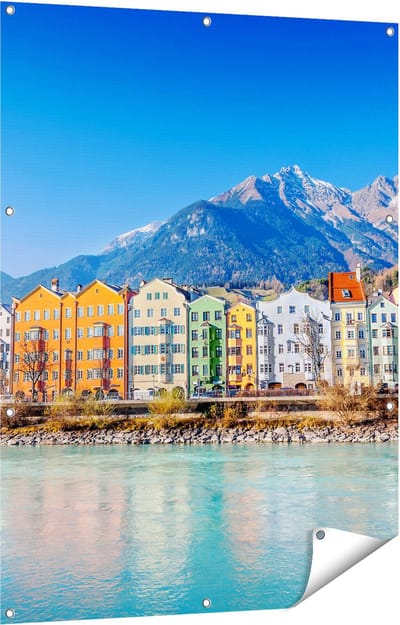 Gards Tuinposter Gekleurde Huisjes in Innsbruck, Oostenrijk - 90x120 cm - Tuindoek - Tuindecoratie - Wanddecoratie buiten - Tuinschilderij