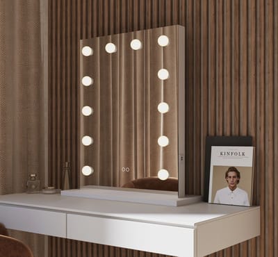 Schaere - Visagie Spiegel Met Dimbare Led Lampen - Lichtkleur Instelbaar - Inclusief Stopcontact en Usb 60×80 cm