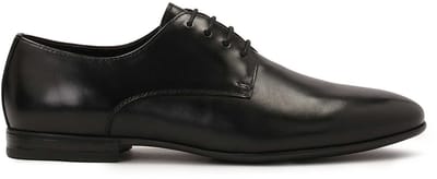 Elegant black shoes