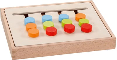 KLEURENRANGSCHIKSPEL 22,6x18,2x3cm, met 16 voorbeeldplaatjes, hout en karton,  in houten doos, 4+