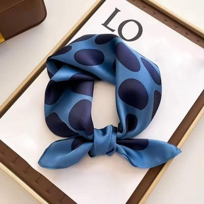 Natuurlijke Echte Zijde Sjaal Dames Print Bandana Vierkante Sjaals Wikkel Zakdoek Lente Mode Zomer Strand Hoge Kwaliteit Hijab Real silk 53x53cm gray
