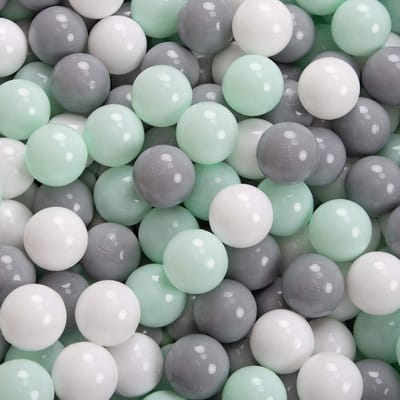 Kinderspeelhoek Schuimstof met Vierkant Ballenbad en 300 Ballen