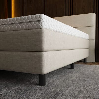 Mörgenn Luxe Boxspring Billy - Pocketvering - Luxe 4 vaks hoofdbord - Geen voetbord + Luxe Suprême topper - Inclusief Dekbed en Kussens - Beige - 140x200 cm