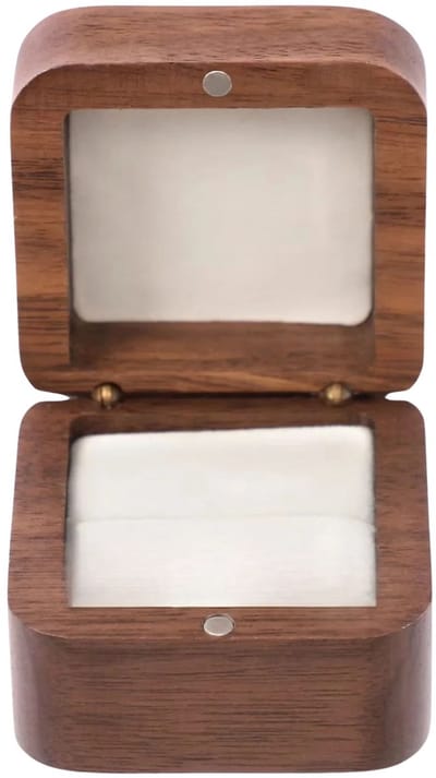 Houten ringdoosjes (5 stuks) – Voor huwelijksaanzoek en verloving / cadeaupresentatie – vierkante mini ringhouders voor sieraden – 5,51 × 5,51 cm (buitenmaat) – walnootkleur en beige – hout