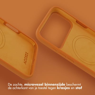 Accezz Hoesje - Geschikt voor Samsung Galaxy S26 - Liquid Silicone Backcover met Magnetische Ring - Oranje