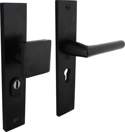 Intersteel Veiligheidsbeslag met kerntrekbeveiliging SKG*** profielcilinder 55 mm rechthoekig voordeurbeslag zwart