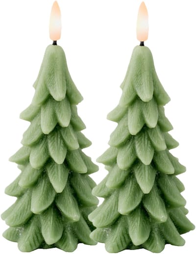 Lumineo LED kerstboom kaars - 2x - groen - 15 cm - batterijen - timer - kerstboom vorm kaarsen - kerstdiner