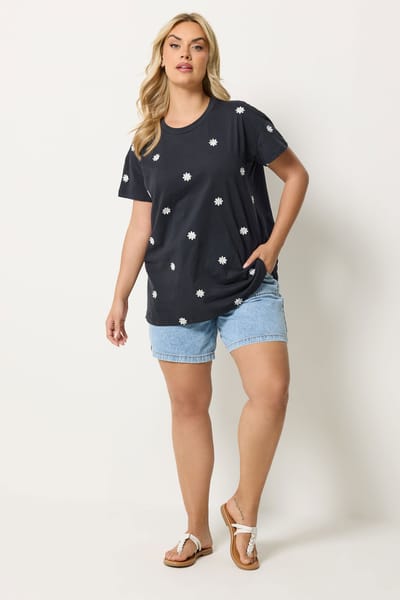 Yours Marineblauwe Tshirt Met Geborduurde Kersen Size 42