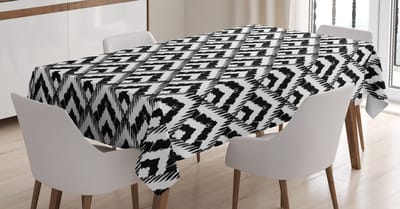 ABAKUHAUS – Tafelkleed zwart/wit – chevron-lijnen – 140×240