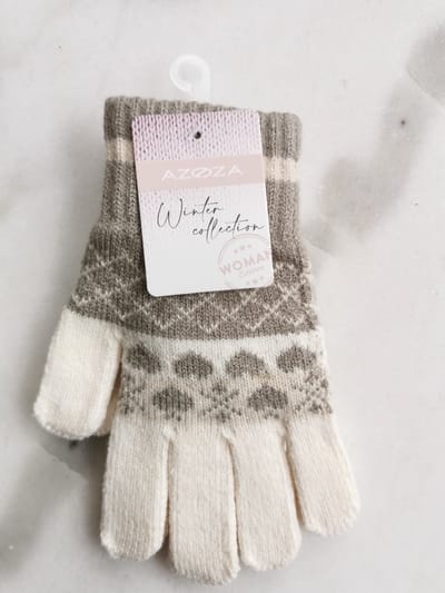warme dameshandschoenen met ruiten en hartenmotief beige, taupe en wit van kleur one size