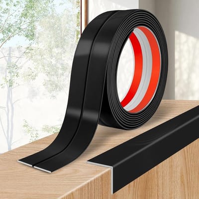Zwarte Zelfklevende Hoekstrip van Plastic 4cm x 3m voor Tegelranden en Wandbescherming, Duurzaam en Flexibel
