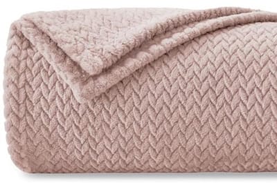 Zachte Fleece Deken 150 x 200 cm - Flanellen Dekentje Oeko-TEX® Gecertificeerd voor Bed, Bank, Reizen, Kamperen, Roze