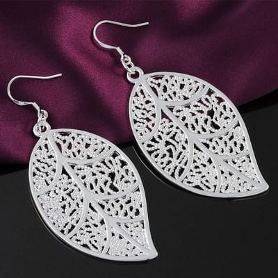925 Zilver Blad Dangle Drop Hangende Oorbellen Voor Vrouwen Feest Bruiloft Elegante Luxe Sieraden Voorkomt Allergieën wit