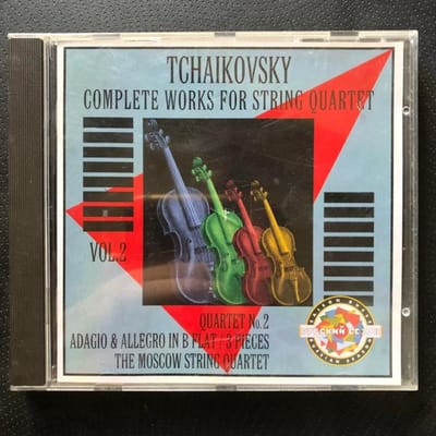 CD TSJAIKOVSKIJ; MOSCOW STRING QUARTET - Complete Werken Voor Strijkkwartet V RUS288102 Le Chant Du Mon Frankrijk Klassiek Gebruikt black