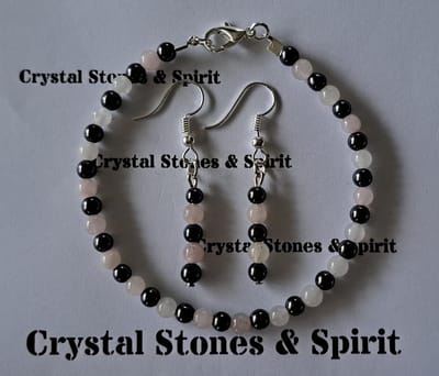 Set Rozenkwarts / Hematiet Armband en oorbellen 4 mm hang