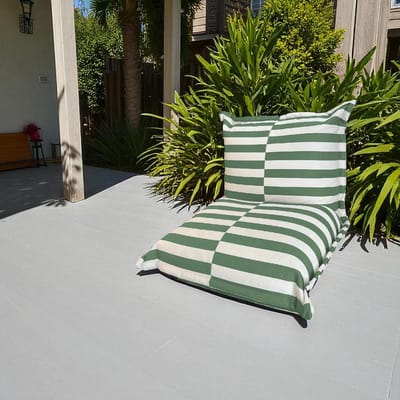 Buiten Zitzak - Reuzenpoef XXL - Ontspannen Buiten - Waterdicht Afneembare Hoes - 85x85x75 cm - Groen Gestreept