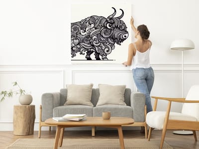 Doodle schotse hooglander schilderij | Kunstige krabbels: Schotse hooglander in zwierige tekenstijl vastgelegd | Kunst - 100x100 centimeter op Dibond | Foto op Dibond