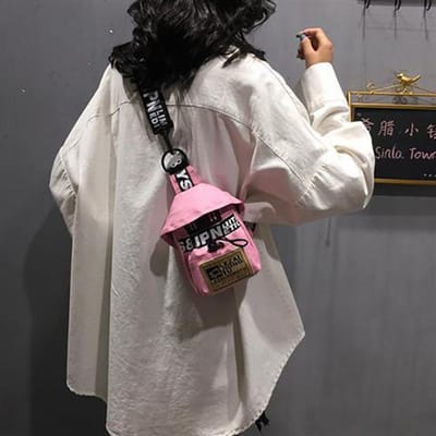 Dames Diagonale All-match Borsttas Tide Merk Super Vuur Straattrend Messenger Bag Net Rood Klei Coole Hip Hop Bungee Tas