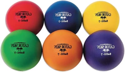 Zachte Sportballen - Schuim Ballen - Recreatief Gebruik - Naadloos Ontwerp - Set van 6 - Bruin