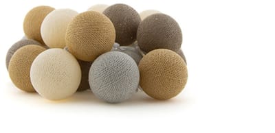 Cotton Ball Lights - LED lichtslinger voor binnen - Handgemaakt en Fairtrade - 20 lampjes - Teddy