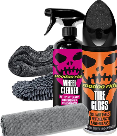 VooDoo Ride Velgen en banden reiniging set bestaande uit; Velgenreiniger 500 ml, Bandenglans 400ml met handige aanbreng spionsje, Poetsdoekje 40x40, Washmitt en droogdoek 40x40 1400 gsm.