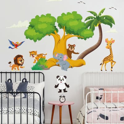 Muurstickers - Dieren onder de bomen - Zelfklevende stickers - 90x135cm