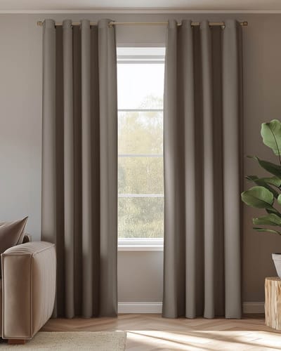HOOMstyle Kant en Klaar gordijn met ringen Amber - Verduisterend - Geschikt voor gordijnroede - 140x270cm - Taupe / Bruin