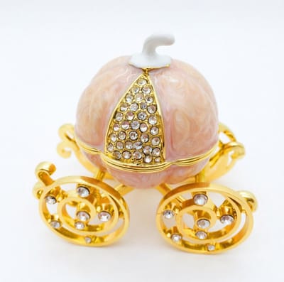 Namajunas - Pompoenkoets sieradendoos - Emaille werkstukken - Juwelendoos voor ringen en kettingen - Ringdoosje voor aanzoek - Voor wie als een prinses is - Voor Assepoester-fans - Pompoenkoets met draaiende wielen - Juwelen opbergbox