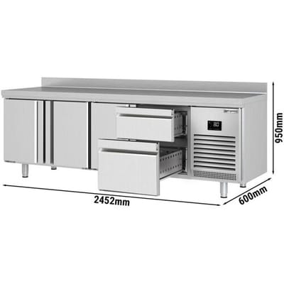 GGM Gastro Kühltisch Premium PLUS - 2452x600mm - mit 3 Türen - 2 Schubladen - mit Aufkantung