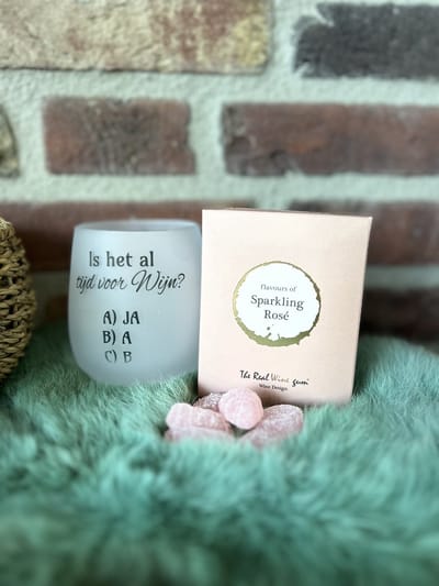Creaties van Hier - Cadeaupakket Wijnglas Al tijd voor wijn? + gift package Sparkling Rosé - Glas