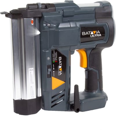 Batavia Accu 18V Combi-tacker 18GA - Excl. Accu en Oplader - Tacker - Spijkerpistool - Nietmachine - Aantal slagen: max. 60 per minuut - Inclusief 100 nietjes (40mm) en 100 spijkers (32mm) - Magazijncapaciteit: 100 - LED werklamp - Maxxpack