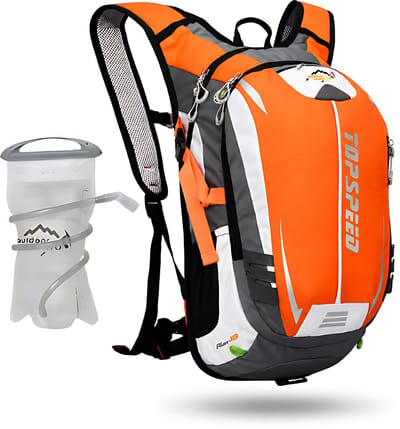 CarryQuest® - 18L Hydratatie Rugzak + 2L Waterzak - Waterafstotende Nylon Fietsrugzak met Reflecterende Strepen, Fluit & Elastische Flessenhouders - 45x24x15 cm - Oranje